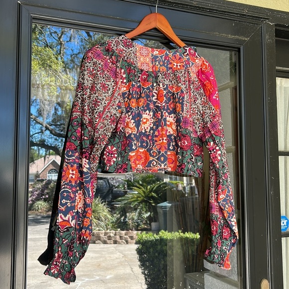 Forever 21 Patchwork Colorful Women's Bohemian CropTop NWT - Picture 8 of 8